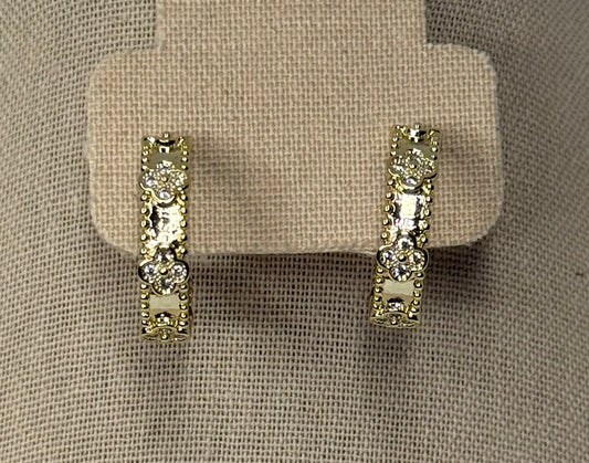 Gold clover hoops