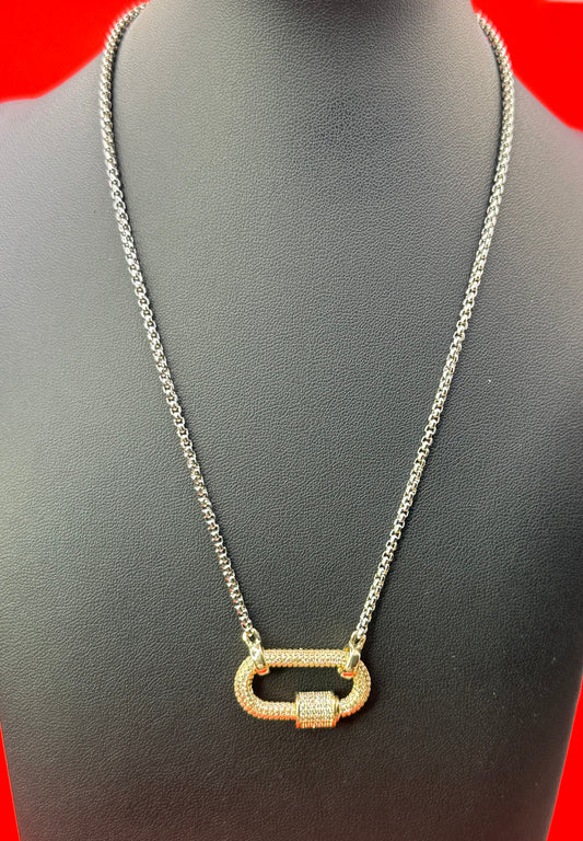 Carabiner pendant