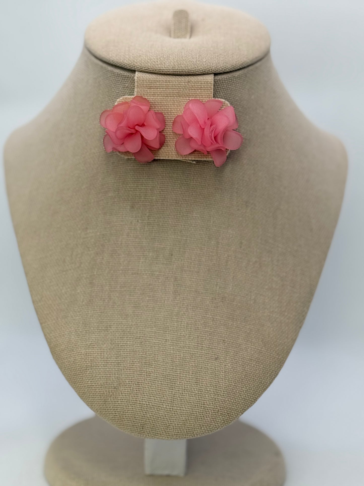 Small flower studs