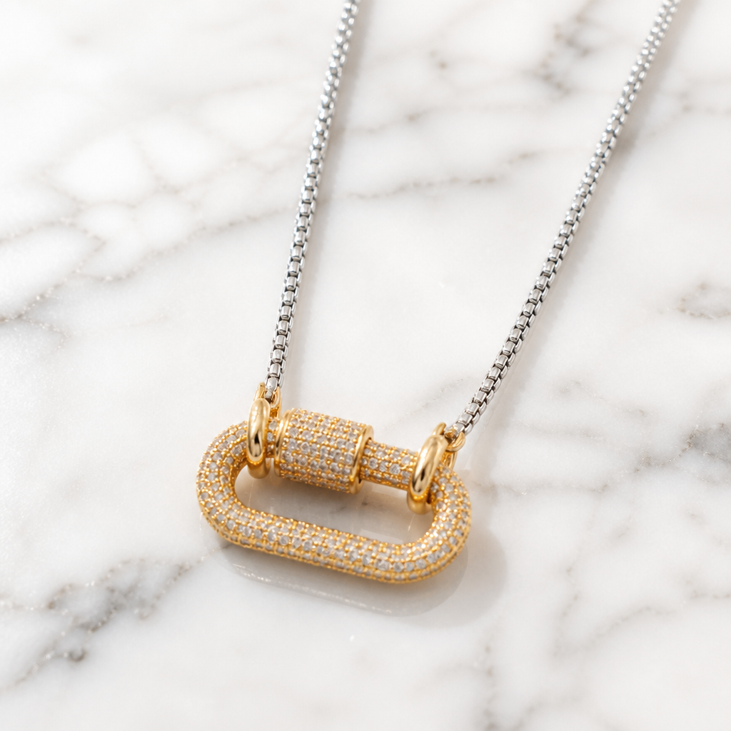 Carabiner pendant