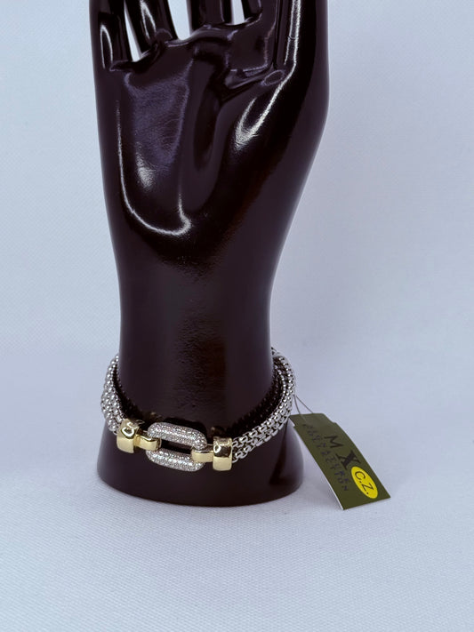 Open square magnet bracelet