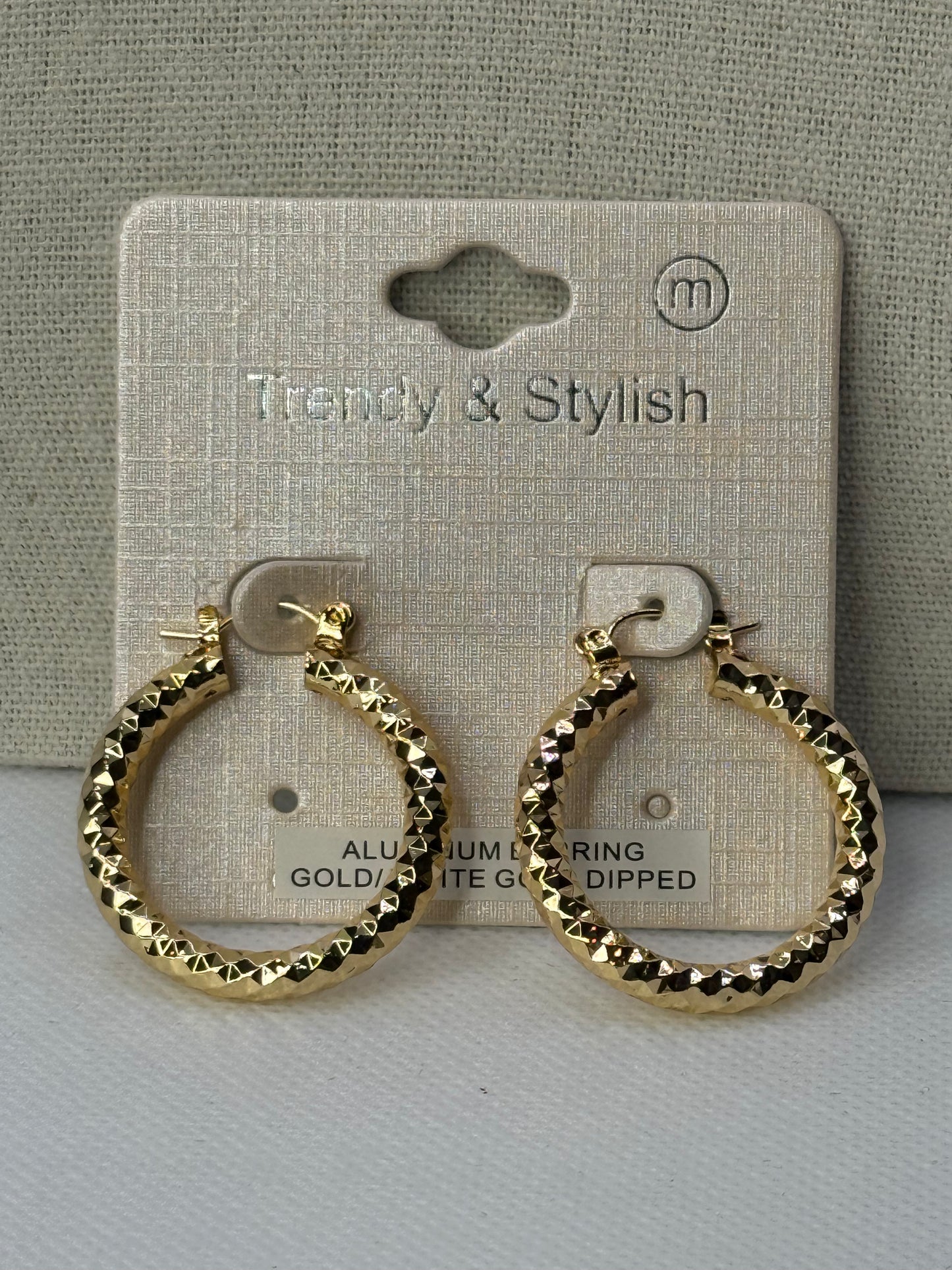 Twist hoops